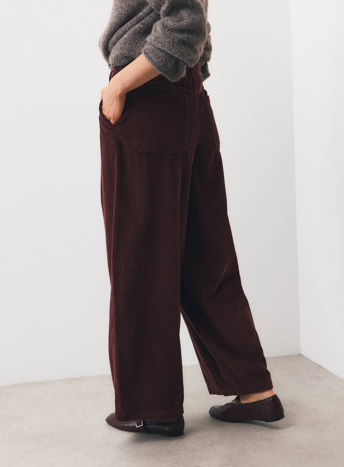 Dark Red Relaxed Barrel Pleated Corduroy Trousers 10 - Image 4